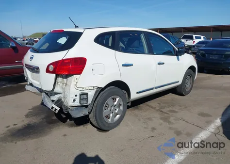 2015 Nissan Rogue Select S z USA, uszkodzony, nr VIN JN8AS5MT7FW158765